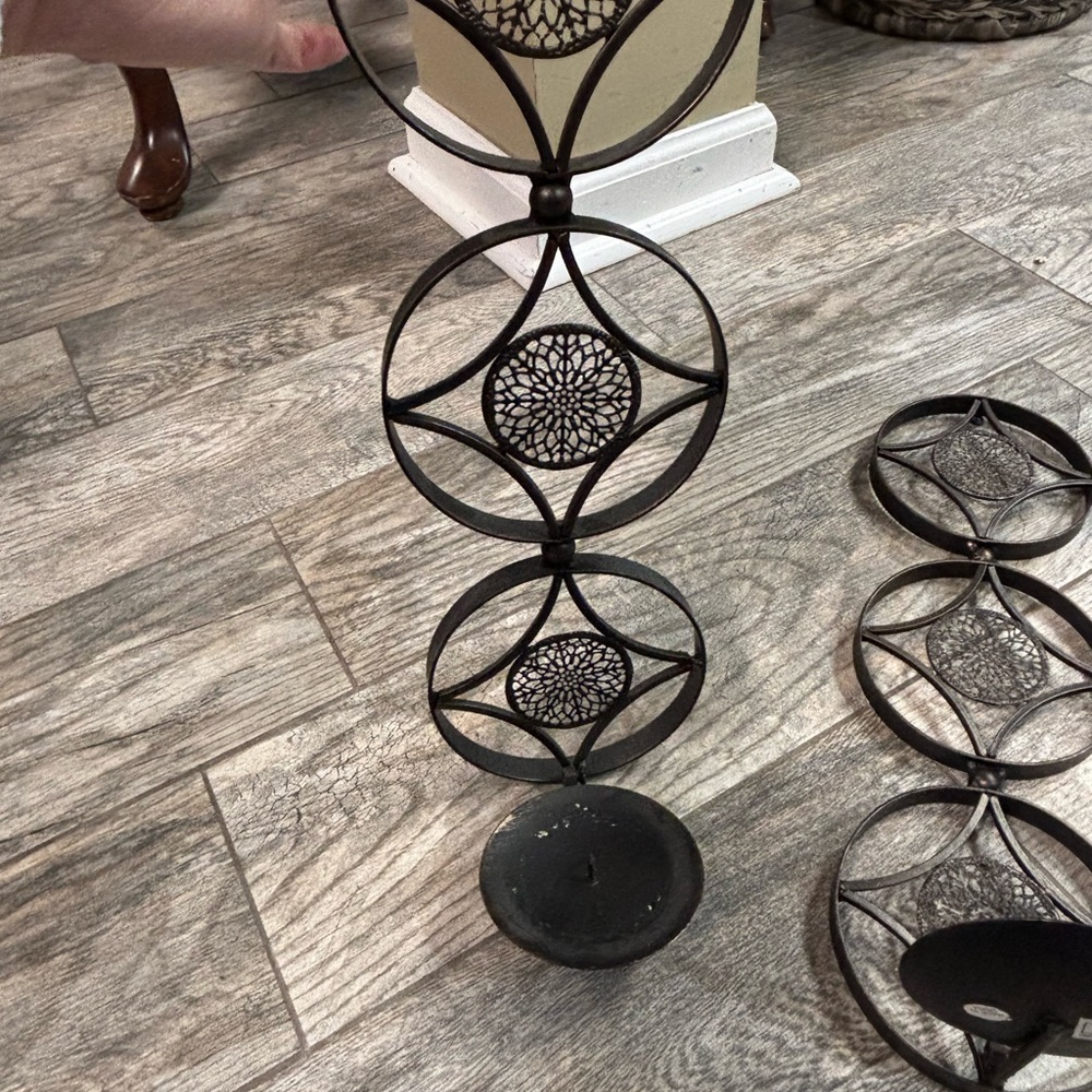Wall sconces - Picture 3 of 3